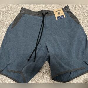 Chubbies yoga/swim hybrid, The Warrior 7” inseam, Sz Small, Blue and Gray